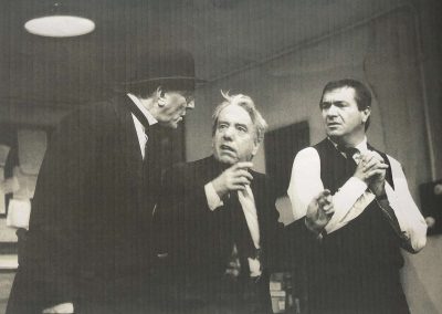 L-R: Brian Pringle, Harold Goodwin and Michael Elphick in STIFF OPTIONS by John Flanagan and Andrew McCulloch, directed by Philip Hedley, 1982
