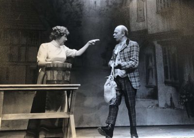 Toni Palmer and Brian Murphy in THE INVISIBLE MAN written and directed by Ken Hill, 1991